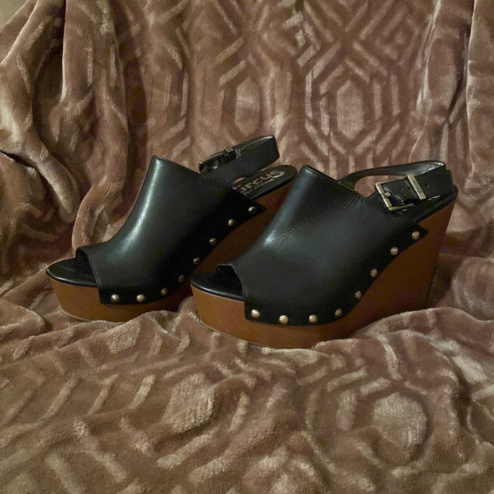 Platform wedge studded peep toe shoes circus by Sam Edelman